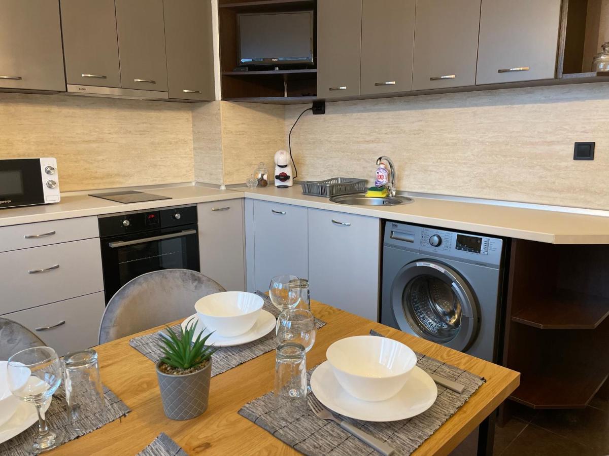 Sity Home Burgas Bagian luar foto
