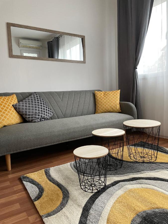 Sity Home Burgas Bagian luar foto